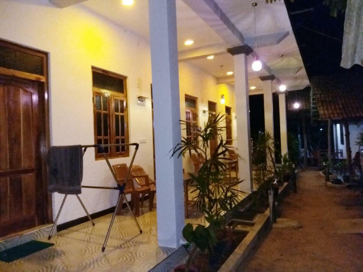 Relax Garden Inn Arugam Bay Exterior photo