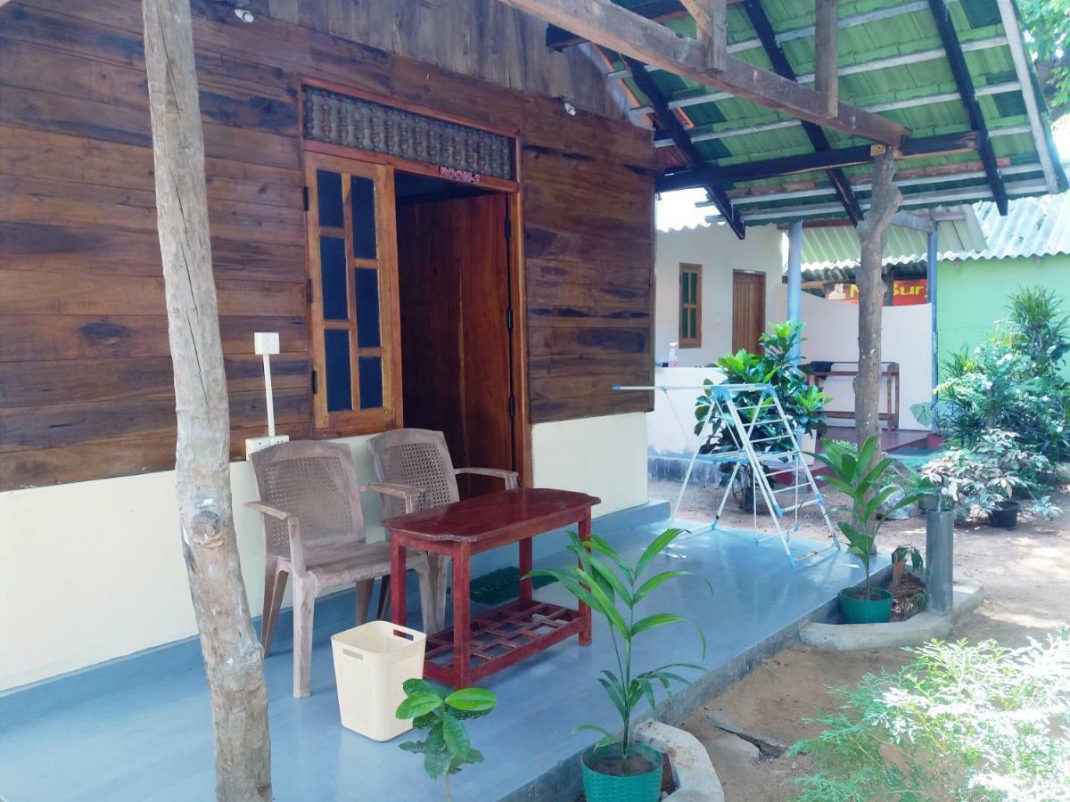 Relax Garden Inn Arugam Bay Exterior photo